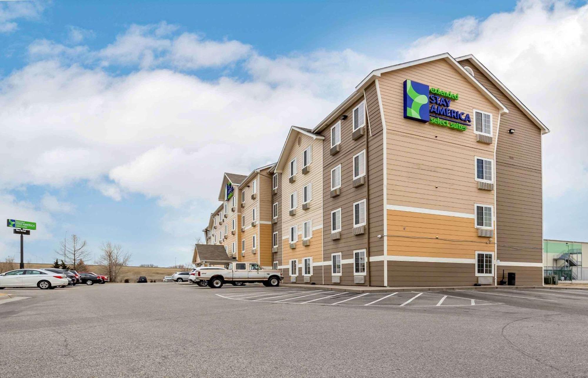 Extended Stay America Select Suites - Wichita - Airport ภายนอก รูปภาพ