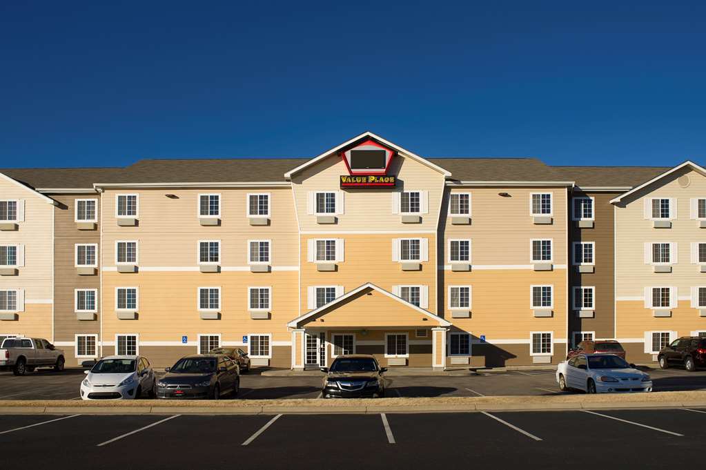 Extended Stay America Select Suites - Wichita - Airport ภายนอก รูปภาพ