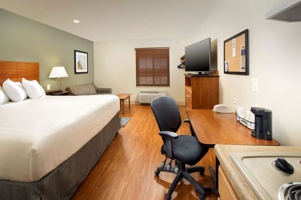 Extended Stay America Select Suites - Wichita - Airport ห้อง รูปภาพ