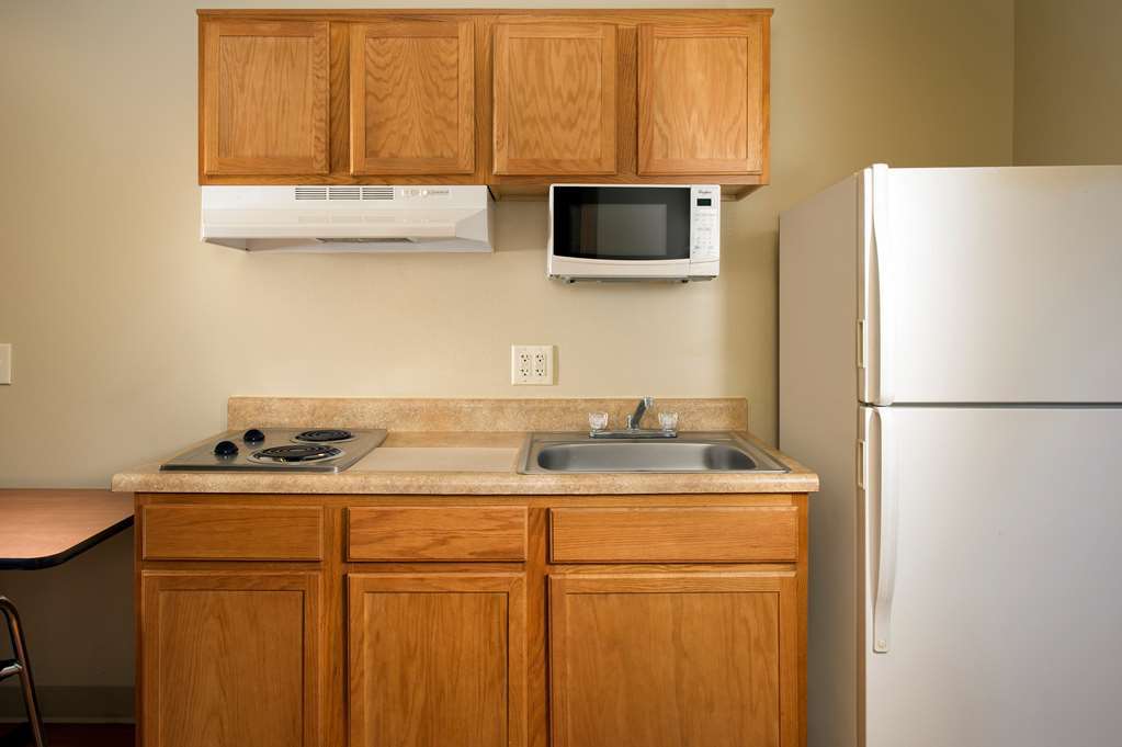 Extended Stay America Select Suites - Wichita - Airport ห้อง รูปภาพ
